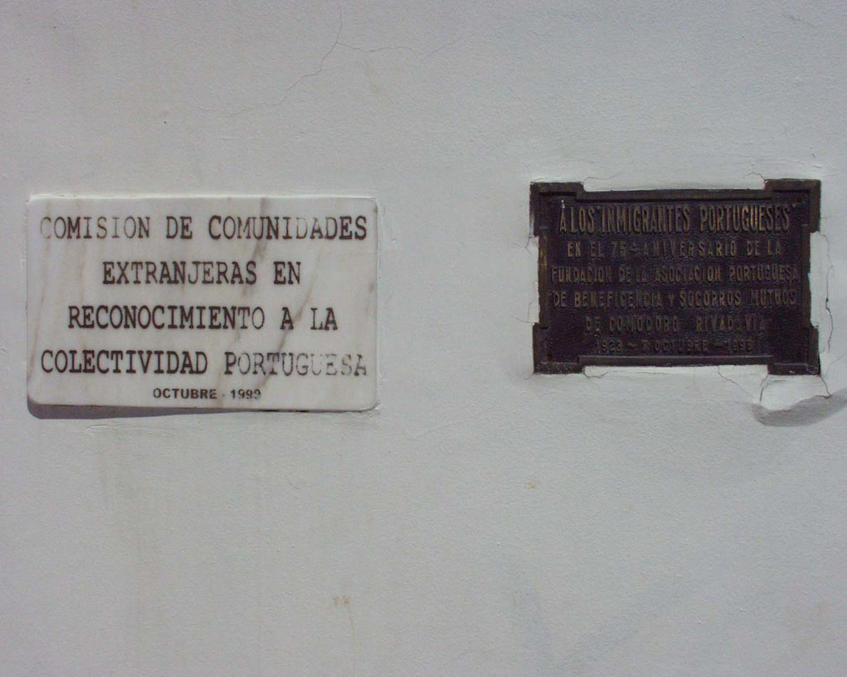 Plaque