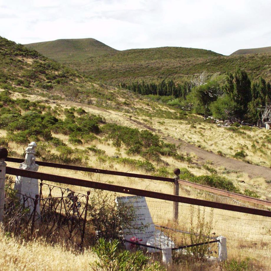 Estancia San Carlos, Boer  cemetary, general view