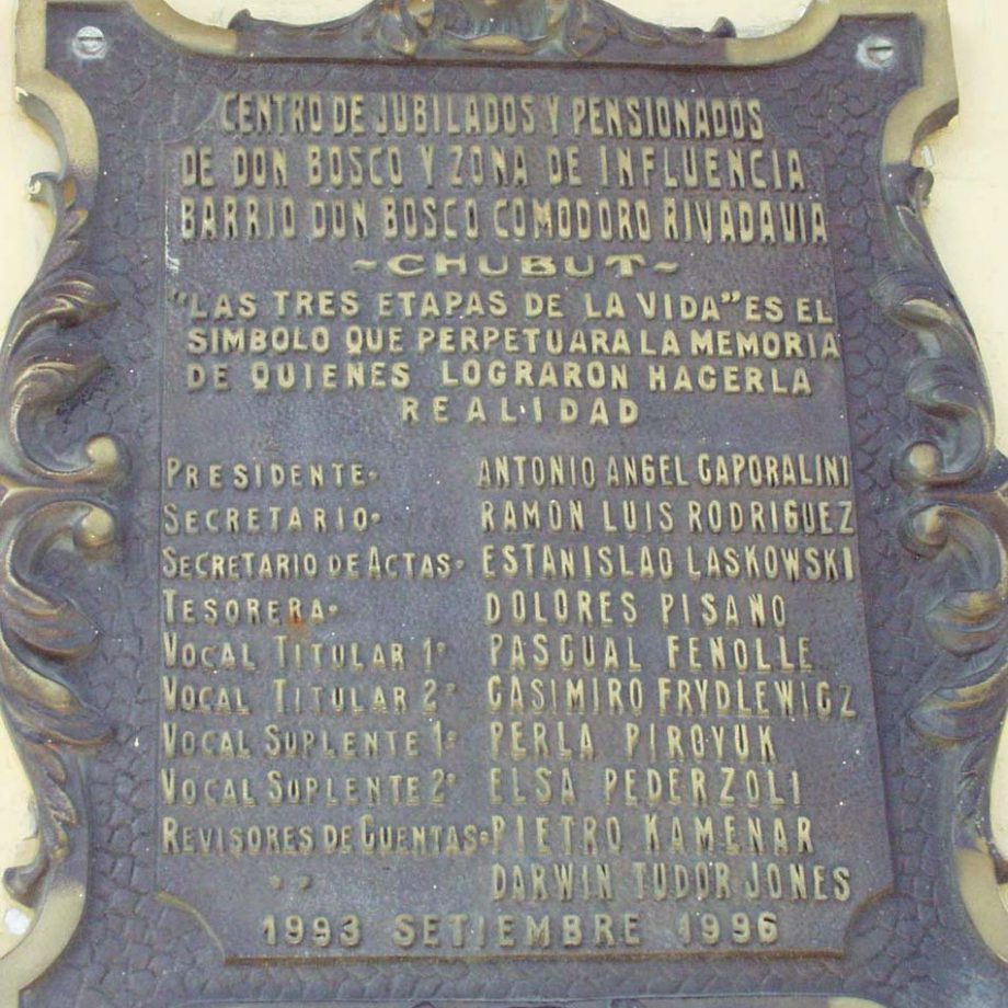 Plaque