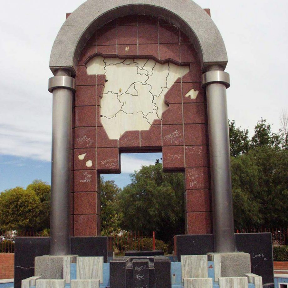 Monument in el Centro