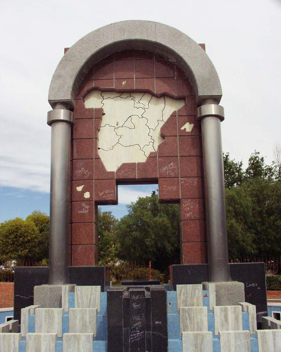 Monument in el Centro