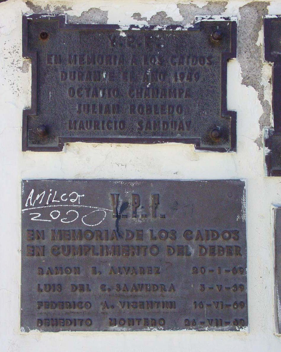 Plaque