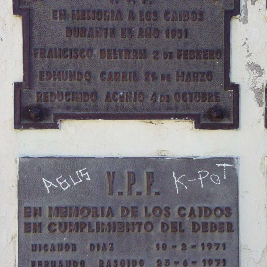 Plaque