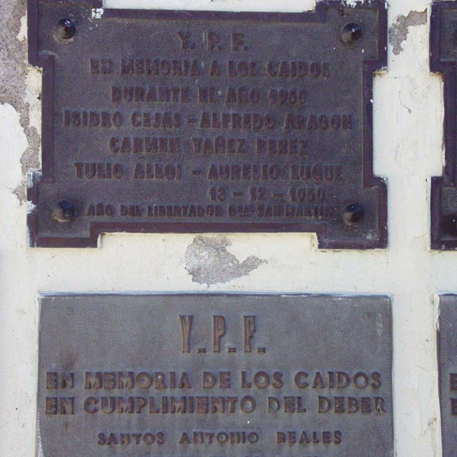 Plaque