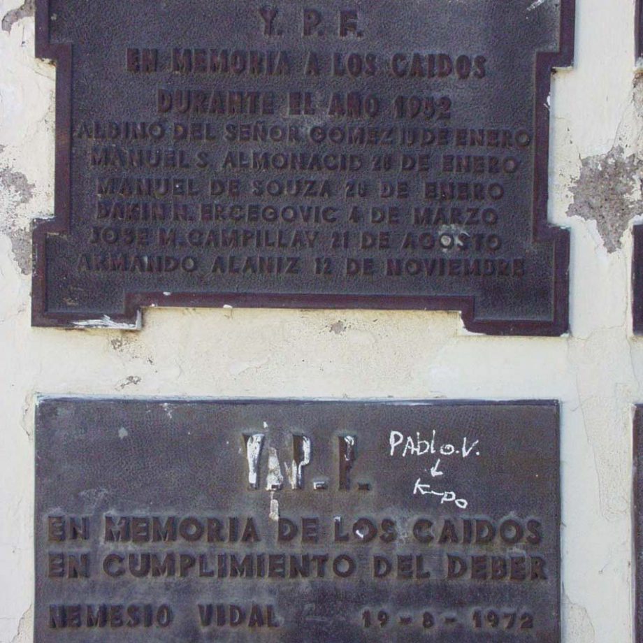 Plaque
