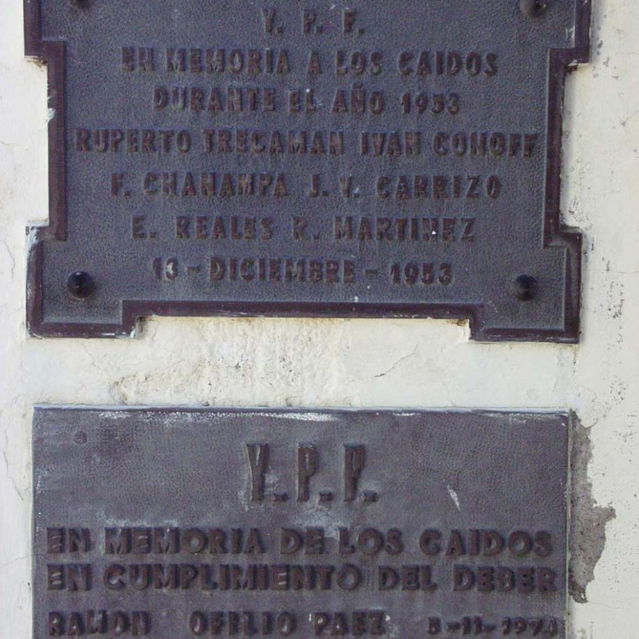 Plaque