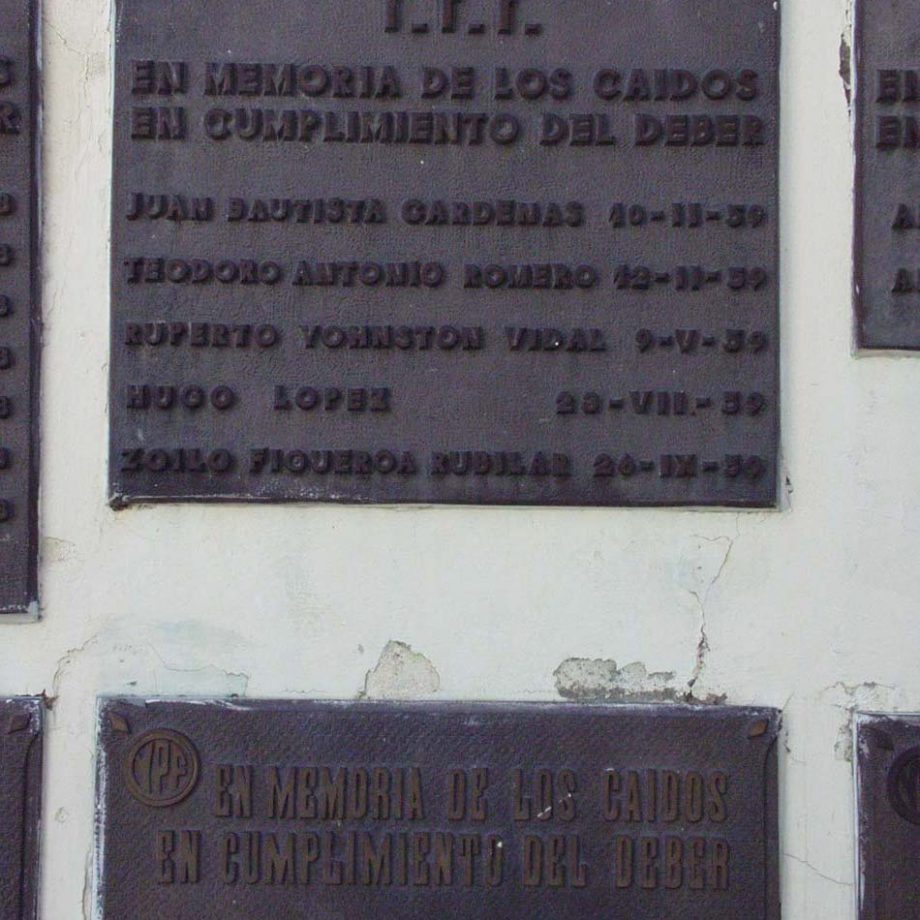 Plaque