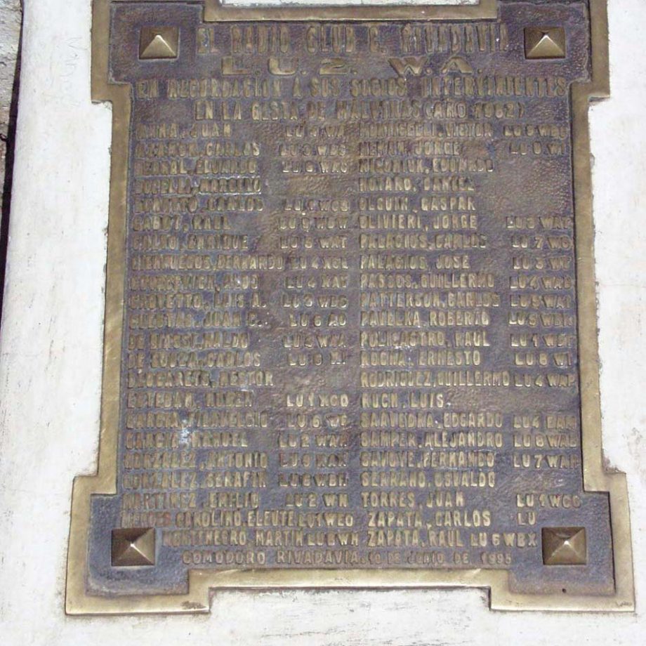 Plaque