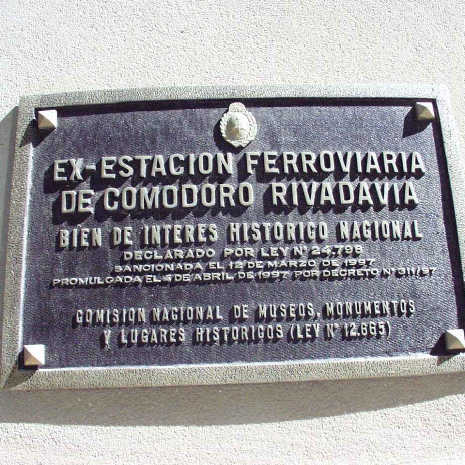 Plaque